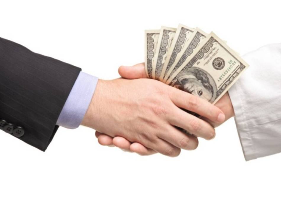 Có nên vay tiền để đầu tư không? Cần lưu ý gì khi vay tiền đầu tư?