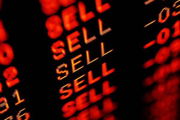 Force Sell là gì? Những thông tin nhà đầu tư cần biết về Force Cell